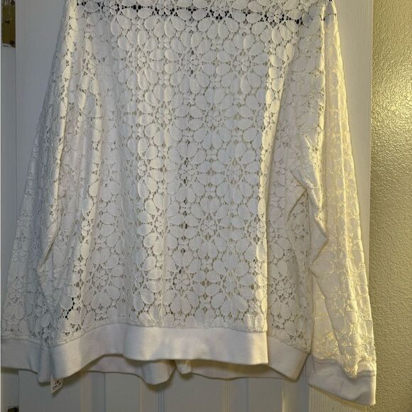 Torrid white lace zip jacket - Picture 2 of 3